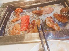-爱客得牛排海鲜烤肉·火锅自助(春熙路黑金好店)