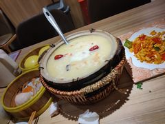 -粤仔湾砂锅粥(宜兴八佰伴店)