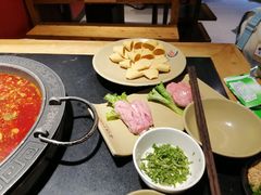 -晓宇重庆火锅(龙首店)