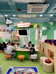 -莫莉幻想儿童乐园(深圳南山欢乐颂店)