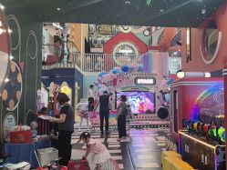 -MELAND CLUB亲子乐园·派对·餐厅(北京芳圆里ID MALL店)