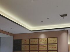 -梅利汴京烤鸭•开封豫菜地标店(东大街店)