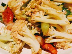 干锅有机花菜-渝信川菜 · 川味家常菜(长安店)