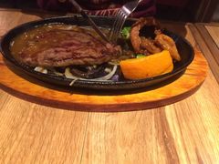 -玛格萝妮(汇智国际商业中心店)