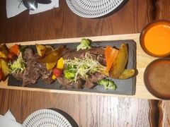 -FUNFUN有饭花园聚会餐厅