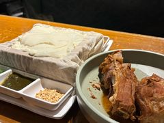 -95号酱骨·一块豆腐(展春园西路店)