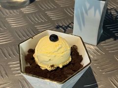 -穹六人间 people 6(岳阳路店)