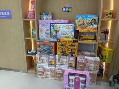 -红黄蓝成长中心(海淀上地店)