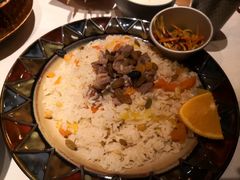 金桃手抓饭-丝路金桃·新疆菜(徐汇店)