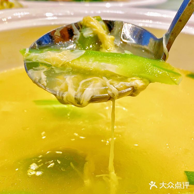 花138元就吃到了海鲜盛宴，嗝～