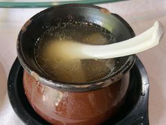 瓦罐汤-鄱阳湖·江西小炒·瓦罐煨汤(五道口店)