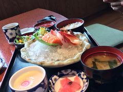 -小山日本料理(兴业太古汇店)