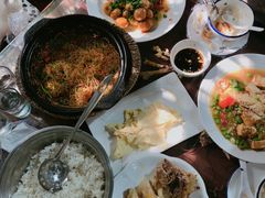 粉丝煲-光头饭店(新安路店)