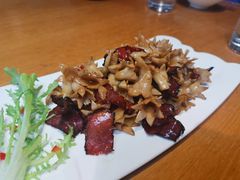石榴花炒焟肉-渔太泰漓江小馆·广西融合菜(西街店)