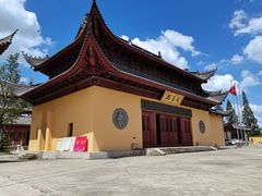 -吴兴寺