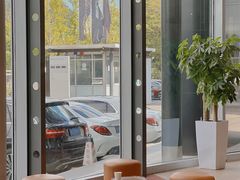 -奔驰上海利星(七宝店)