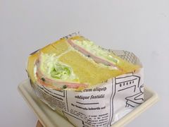 哈姆芝士鸡蛋沙拉三明治-黑草莓(重庆路店)