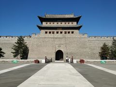 -城墙带状公园-大同古城墙广场停车场