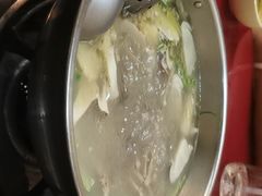 -老石黑山羊毛驴肉火锅(金凯广场店)