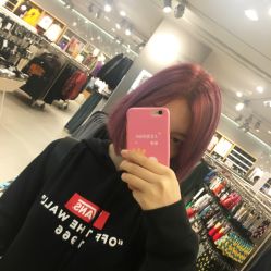 -Godhands美发设计沙龙