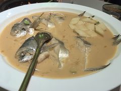 家烧白扁中鲳鱼-甬府小鲜(万象城店)