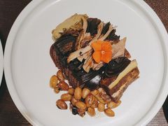 -湖畔鲁菜·二十年老字号餐厅(大明湖店)
