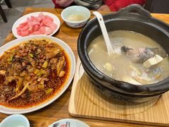 -洪平血旺椒麻鸡雅鱼饭店(熊猫大道店)