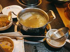 -牛品荟牛肉火锅(新城广场店)