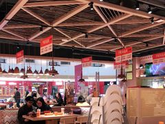 大堂-谷丽麦馕新疆菜·清真(步步高梅溪新天地店)