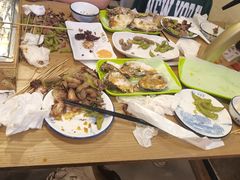 -烤满分·东北烧烤(首经贸店)