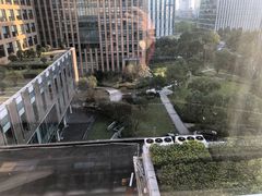 -上海漕河泾万丽酒店