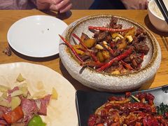 -隔壁老王·家常云南菜(花巷店)