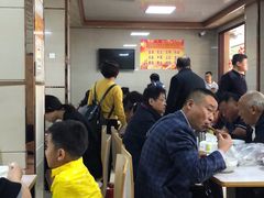 -周震馄饨