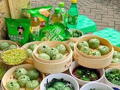 -李与白包子铺(桐梓林店)