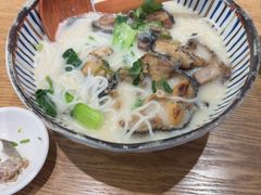 -鲜越鲜鱼粉(财富购物中心店)