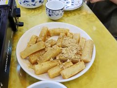 -乡土特色.冷锅鱼.牦牛肉汤锅