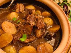 小土豆炖牛腩-青年公社烤鸭(青年路店)
