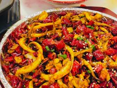 -堂瓦里·33年传统赣菜(第一街区店)