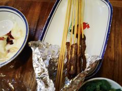 -云阿蛮云南生烫牛肉米线(奉贤路店)