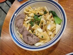 油泼面-侯哥面馆(瑞景店)