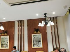 -老人和饭店(淮海中路店)