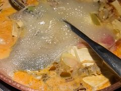 -洱火云南酸菜牛肉火锅(石景山当代商城店)