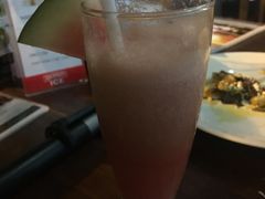 -Mamo Bar and Restaurant