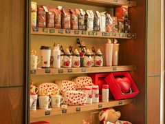 零售区-星巴克(深圳欢乐颂店)