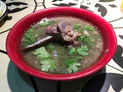 羊骨汤-新凯旋烧烤·燕姐千岛湖土菜