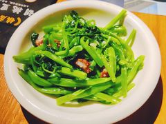炒通菜-胡桃里音乐酒馆(白云五号T5 MALL店)
