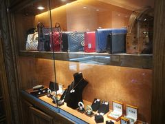 -品真阁华夏典当行(四通桥店)