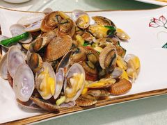 -启东海鲜人家(古美路店)