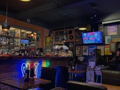 -SISTERS BAR RESTAURANT川意酒馆(嘉善老市H楼店)