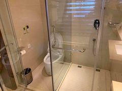 -兴芮温泉度假区